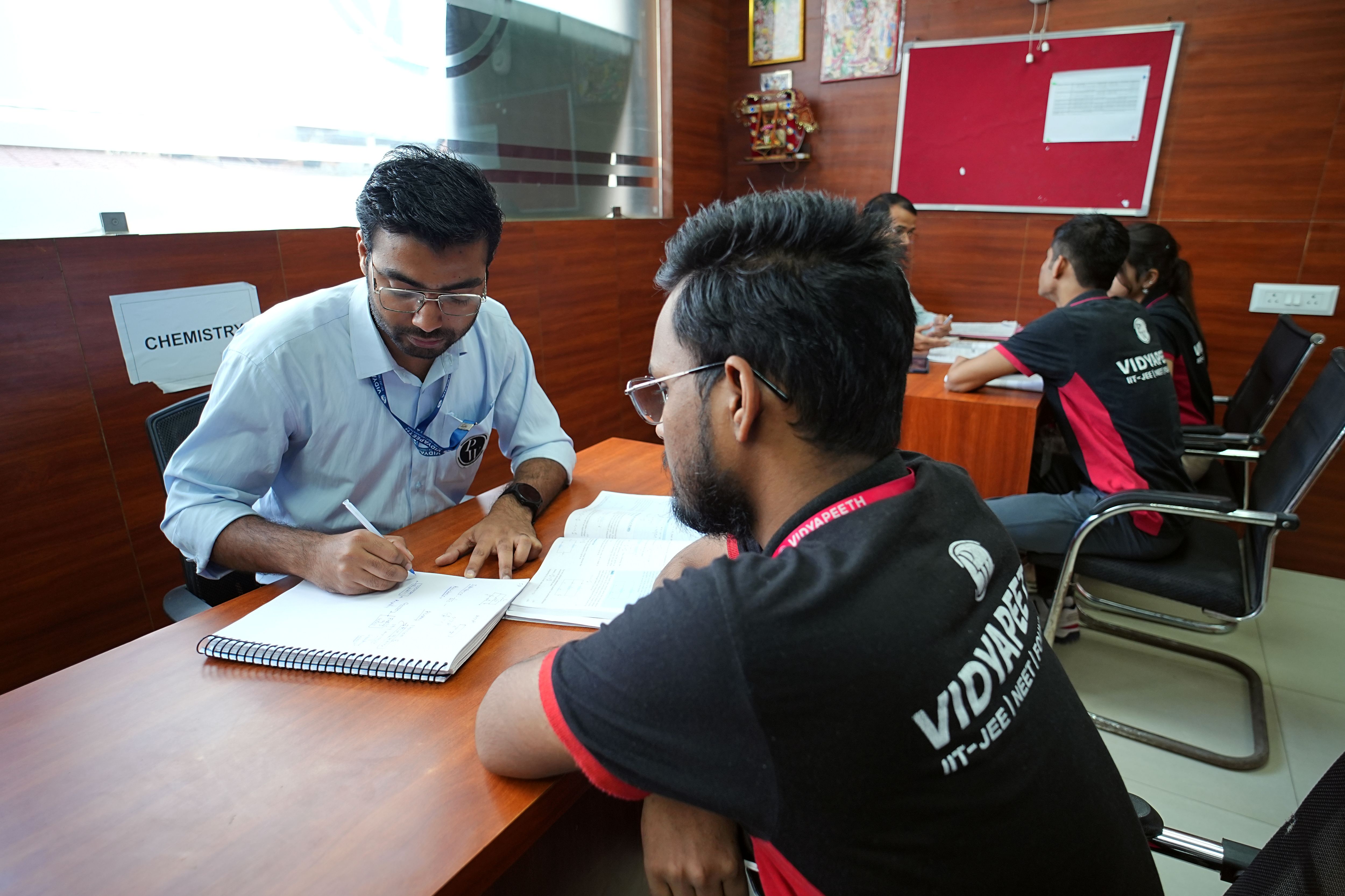 Lucknow - Alambagh Vidyapeeth