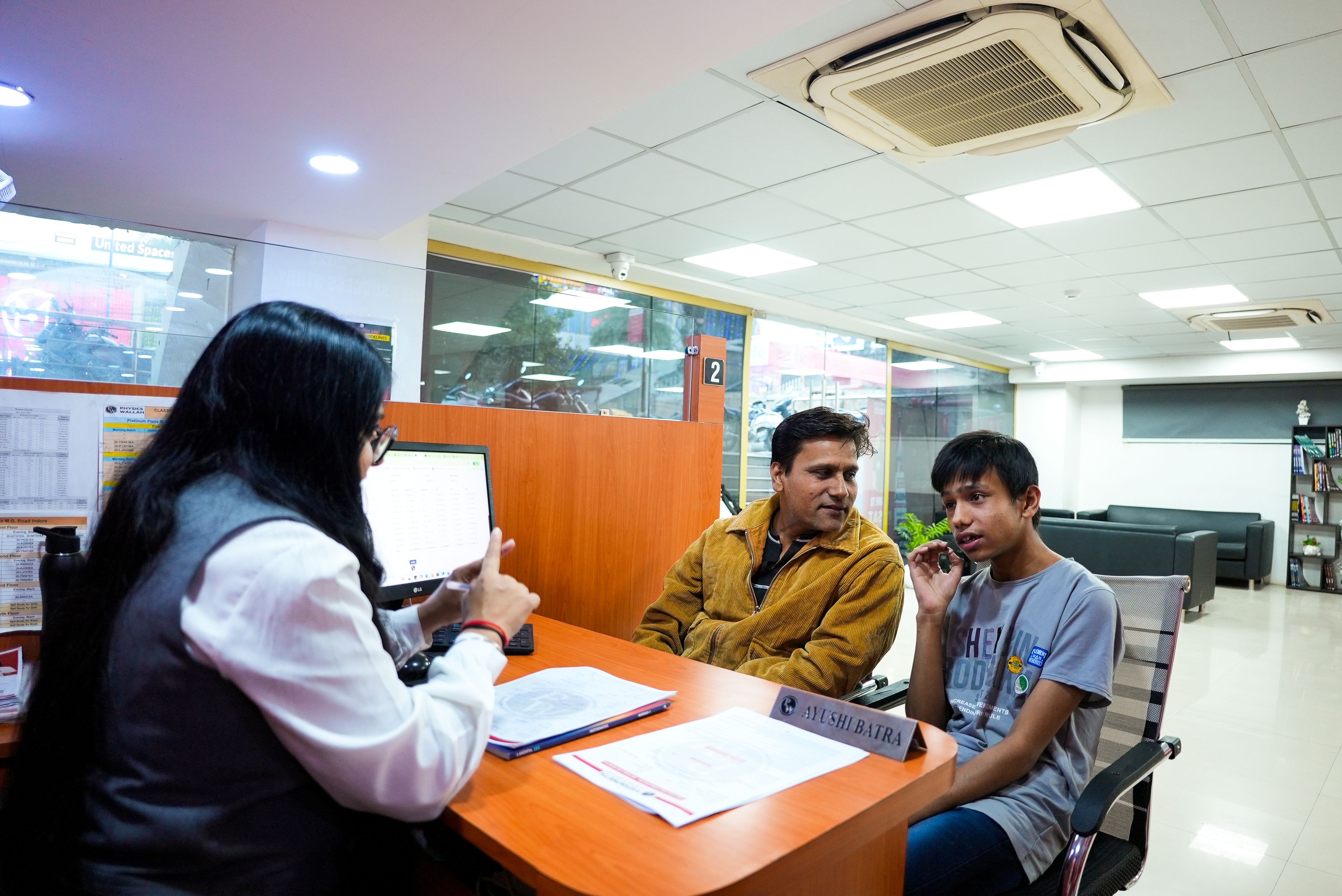 Indore - MG Road Vidyapeeth