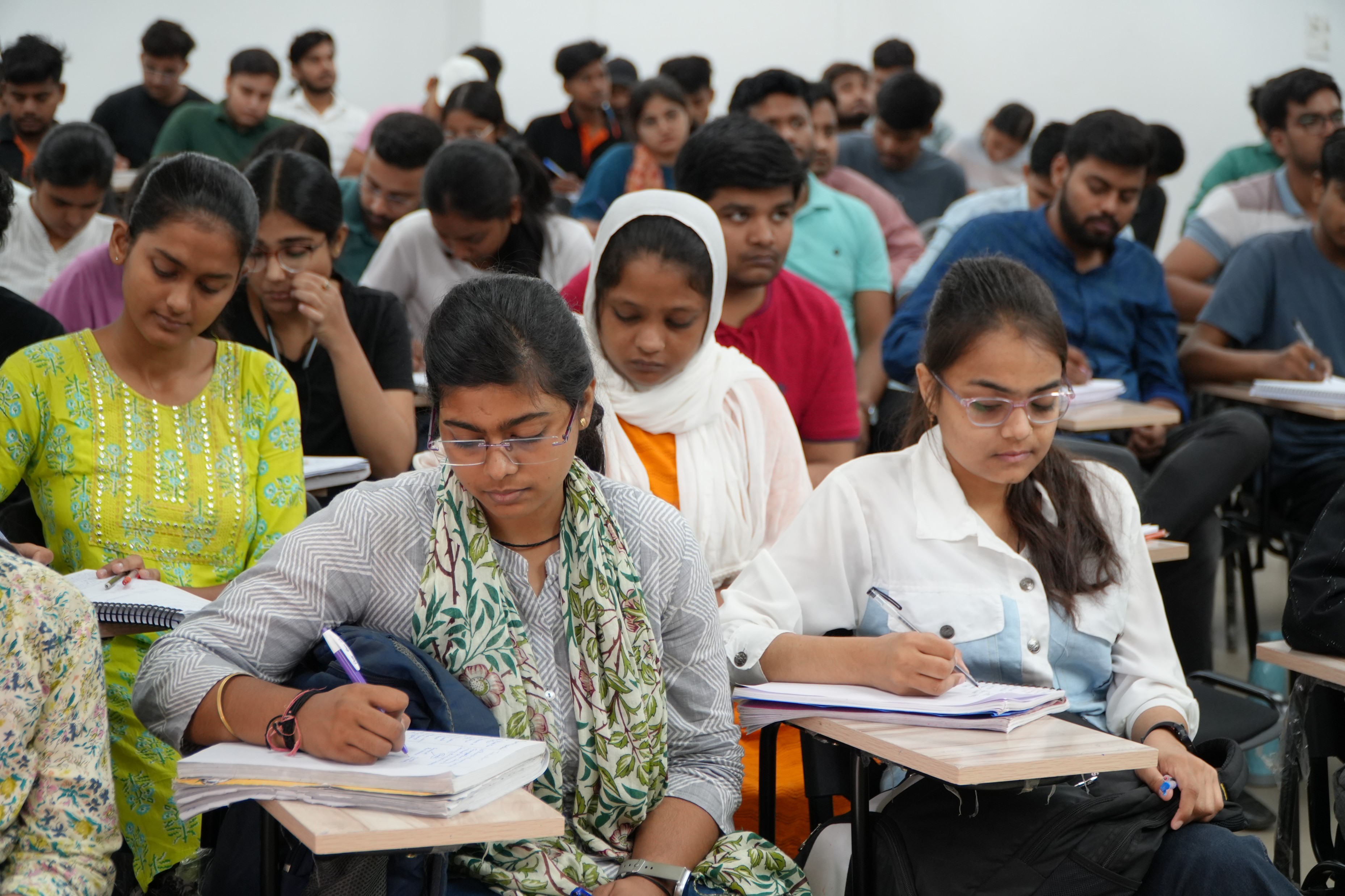 PWOnlyIAS Lucknow