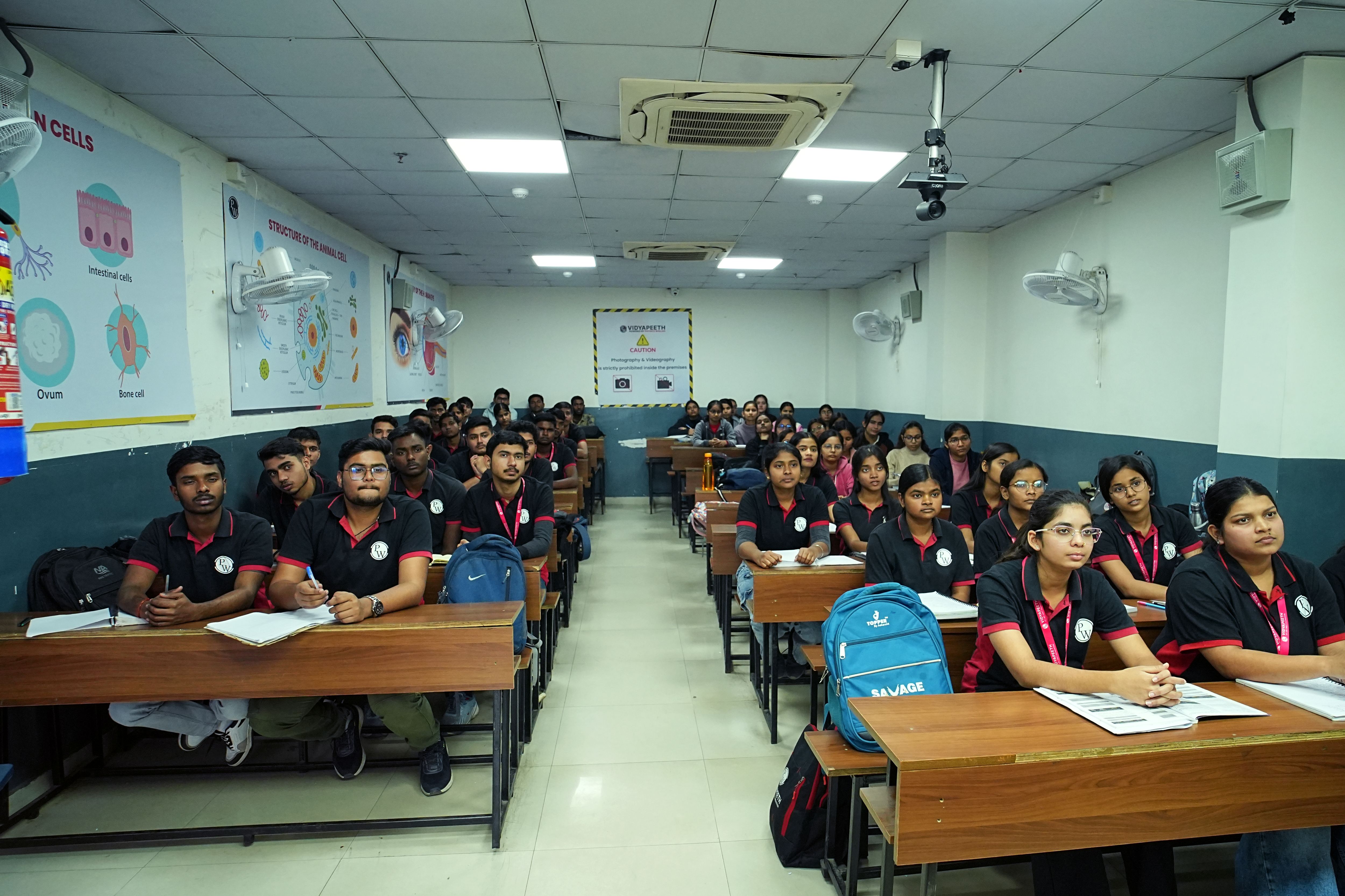 Lucknow - Alambagh Vidyapeeth