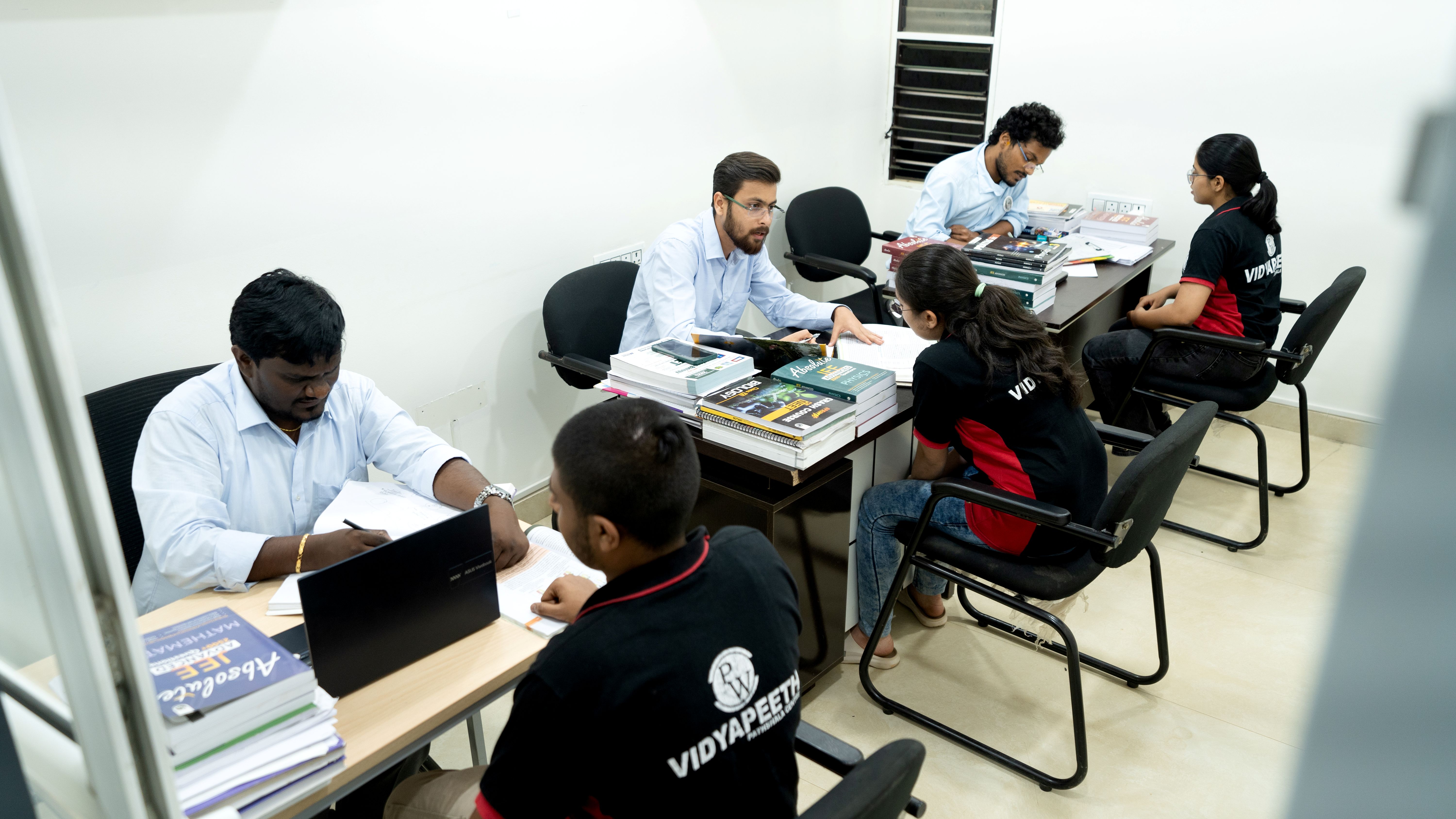 Hubli Vidyapeeth (Pathshala Centre)